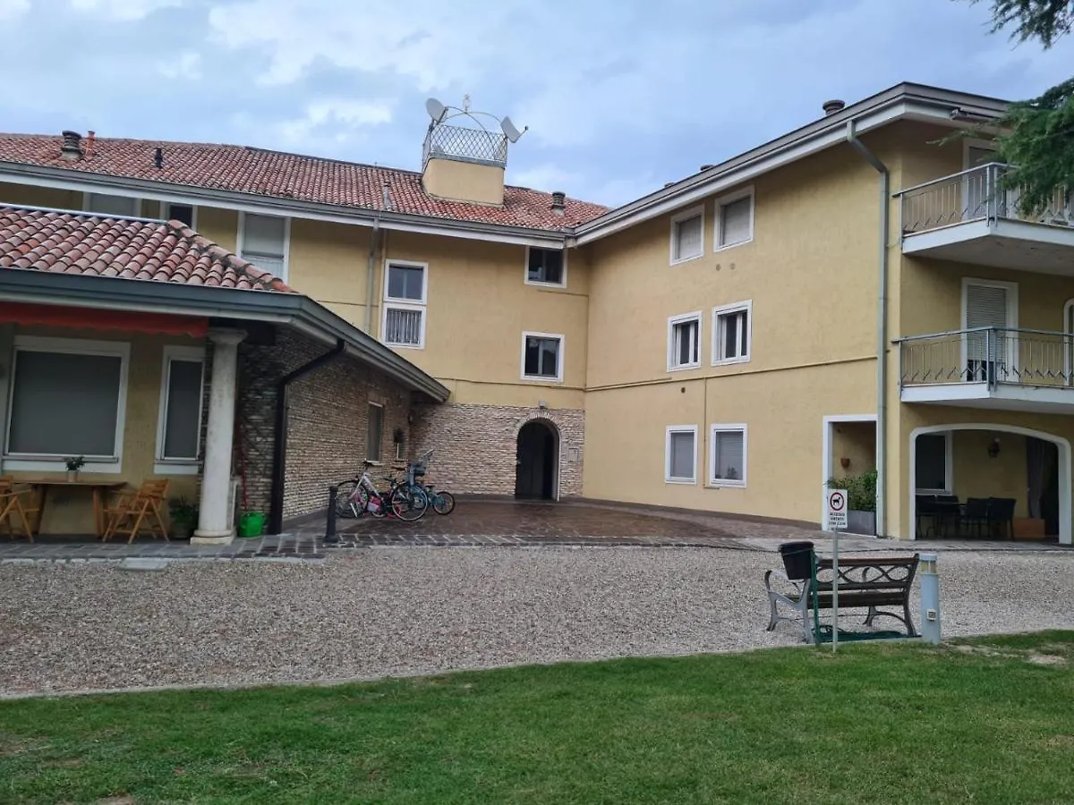 Apartament Appartamento Incantevole Con Vista Lago E Servizi Sirmione